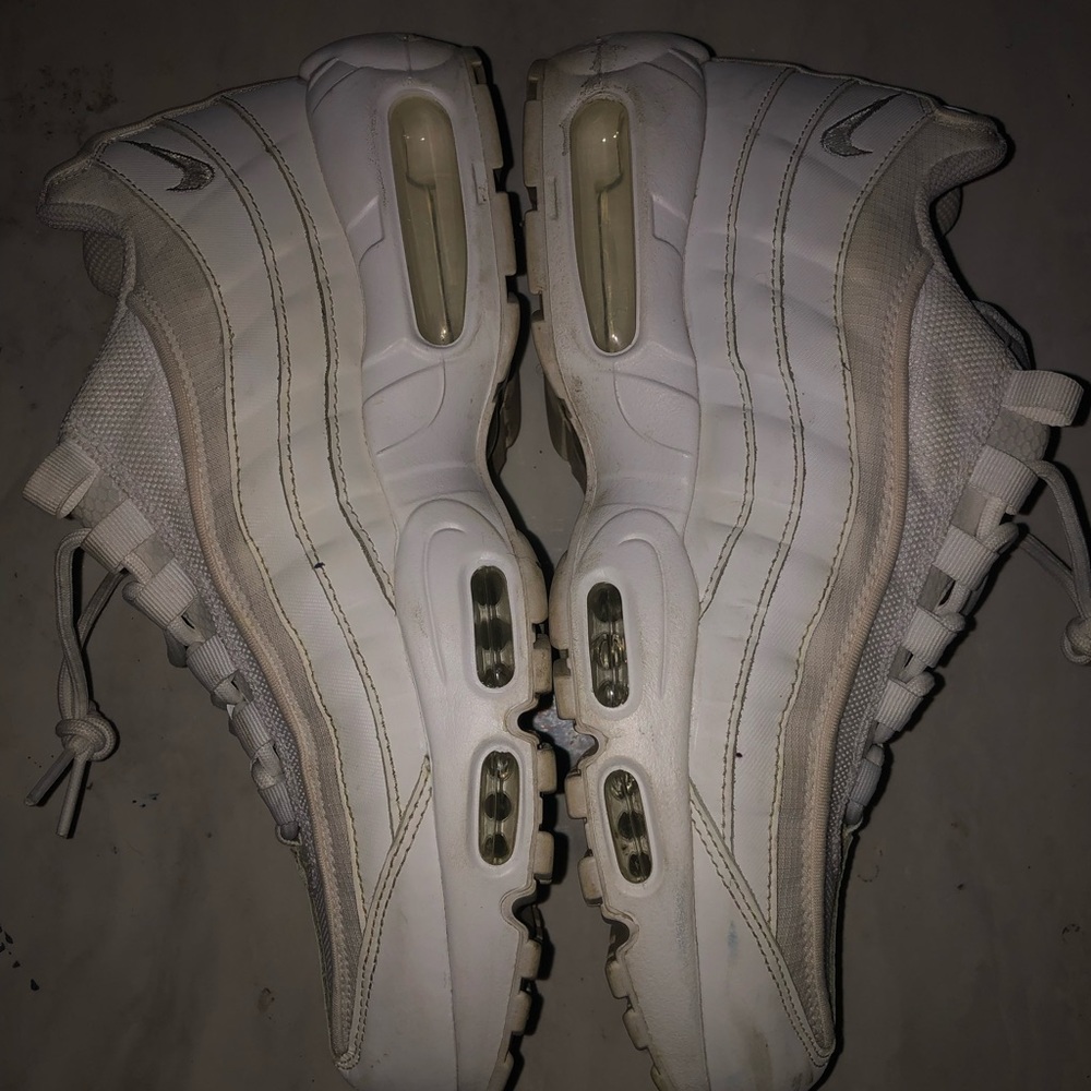 AirMax - Picture 2 of 5